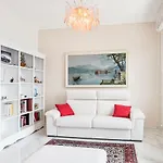 Stunning View By Air! Apartment Cernobbio